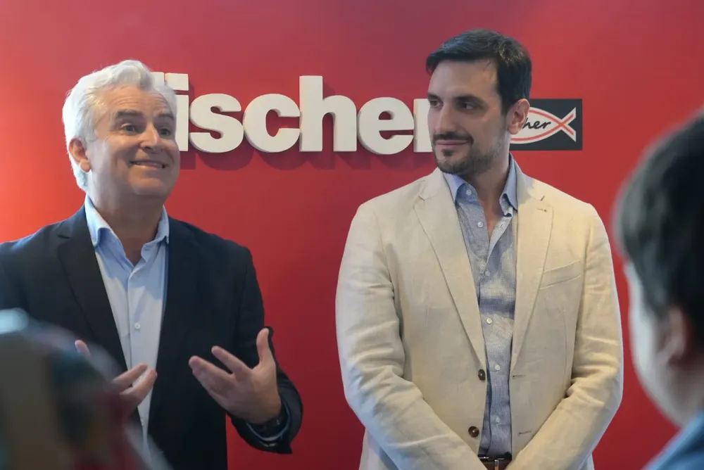 WhatsApp Image 2024-12-06 at 10.37.01 (2)