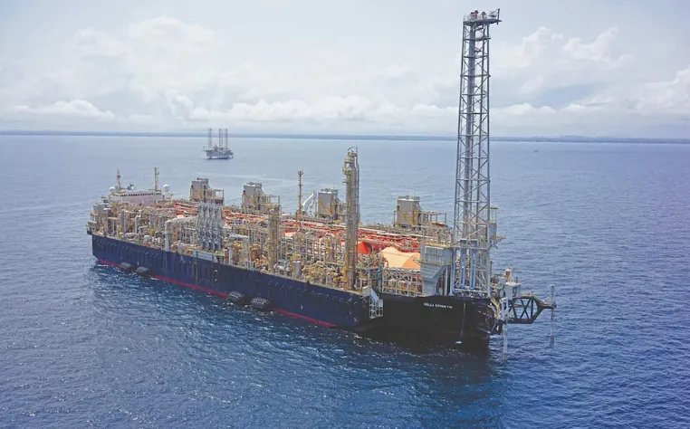 Buque de licuefacción “Hilli Episeyo”